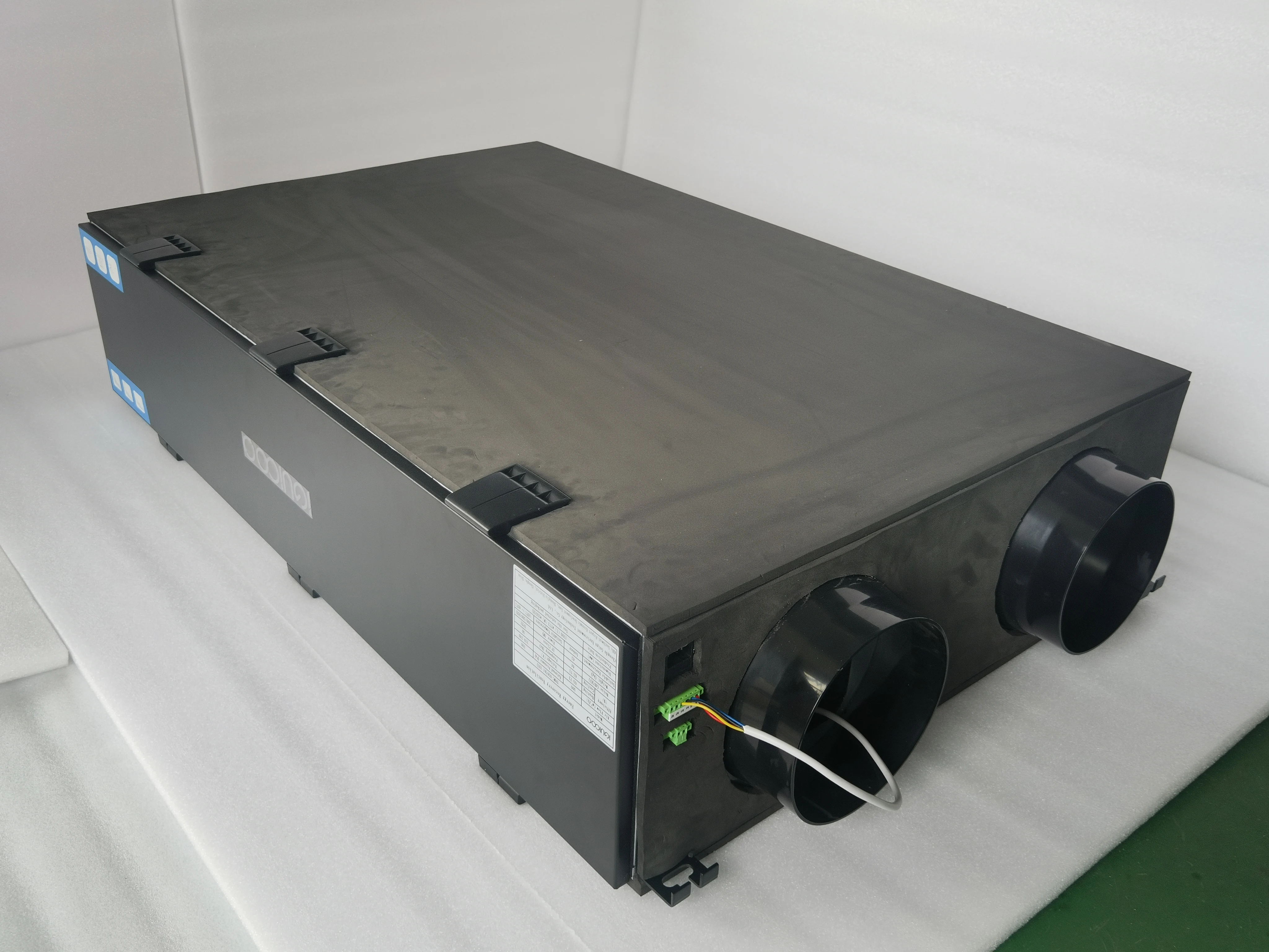 High Purification Home air recuperator ventilation heat recovery ventilation system with smart wifi control