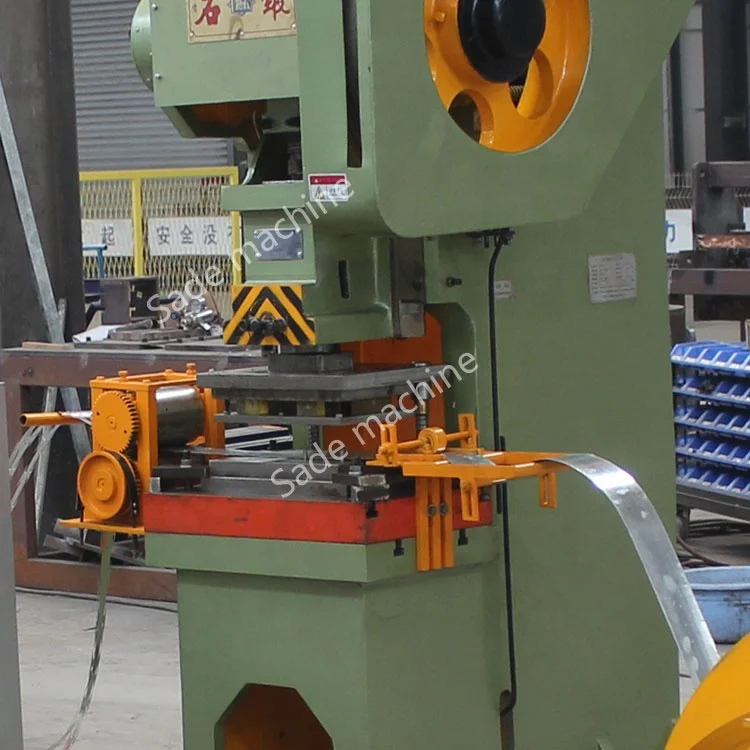 Automatic Galvanized Steel Razor Blade Barbed Wire Making Machine Production Line Low Price