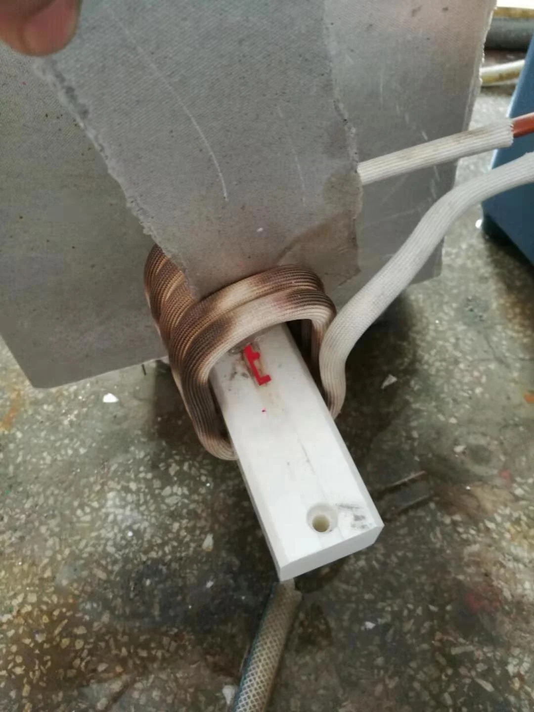 DSP Control 40KW Ultrahigh Frequency Induction Heating Machine