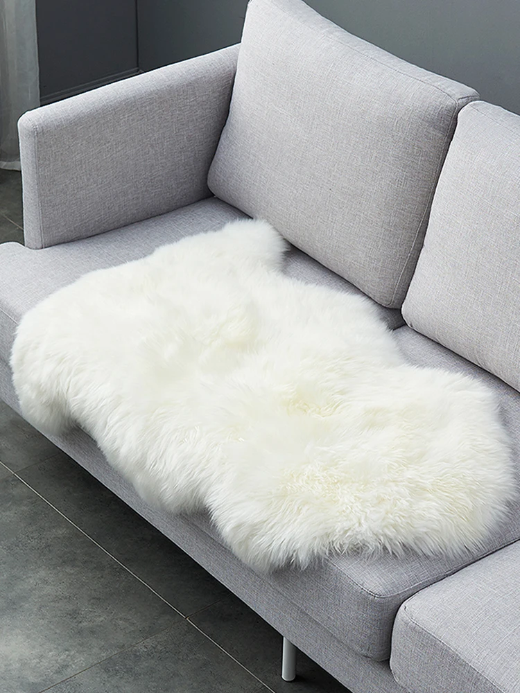 2023 White Fluffy Animal fur carpet and rug living room pelt Genuine sheepskin area shaggy Australia sheep skin rug logo