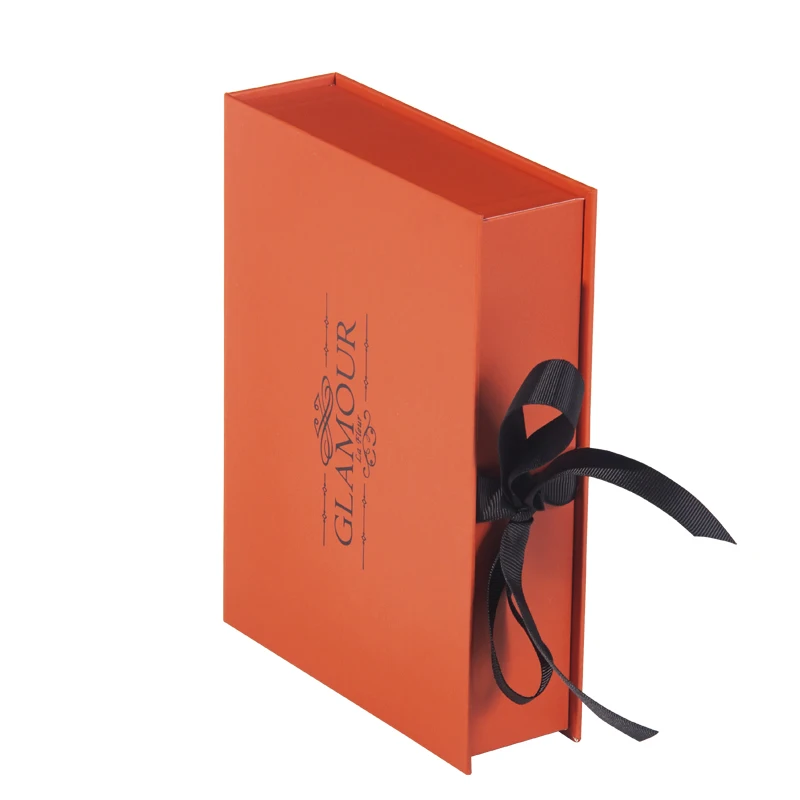 2021 New Year Gift Packaging Magnetic Small Chocolate Ribbon Wine Eyelash Custom Clothing Box