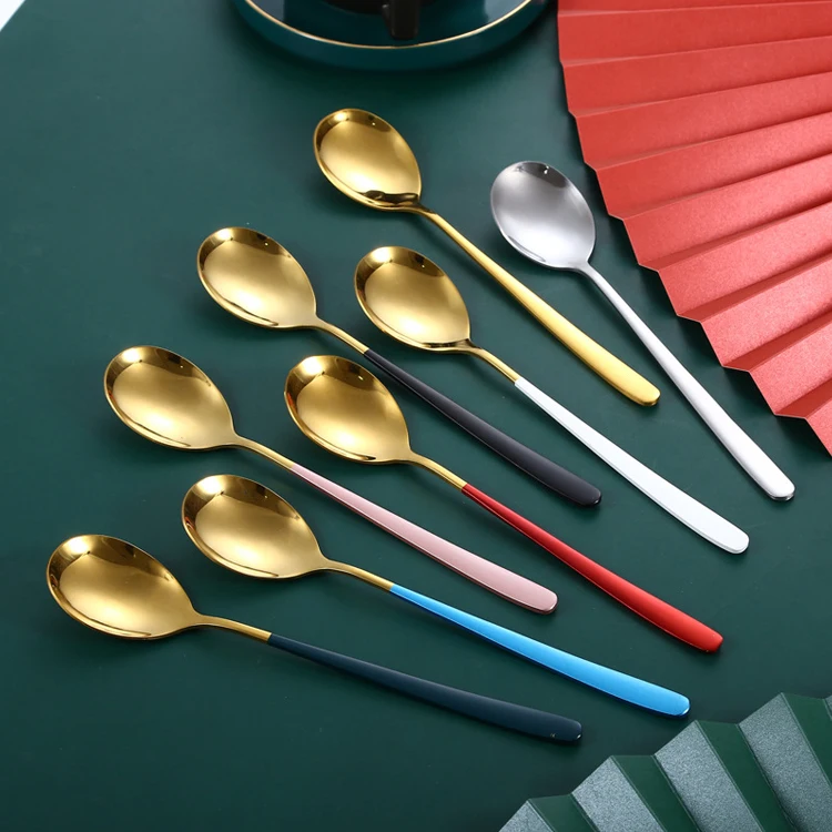Luxury Door Gift Stainless Steel Gold Plated Flatware Cutlery Travel Set Korean Spoon And Fork Set Custom