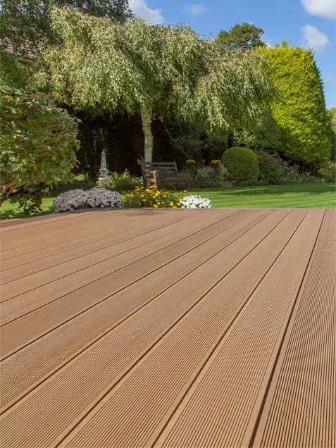 XHWOOD waterproof wpc deck flooring wood plastic composite with decking for sale