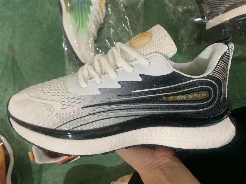 High Quality Zapatillas 2023 Stock Shoes Wholesale Popcorn Sole Sport Shoes Fashion Sneakers For Women And Men