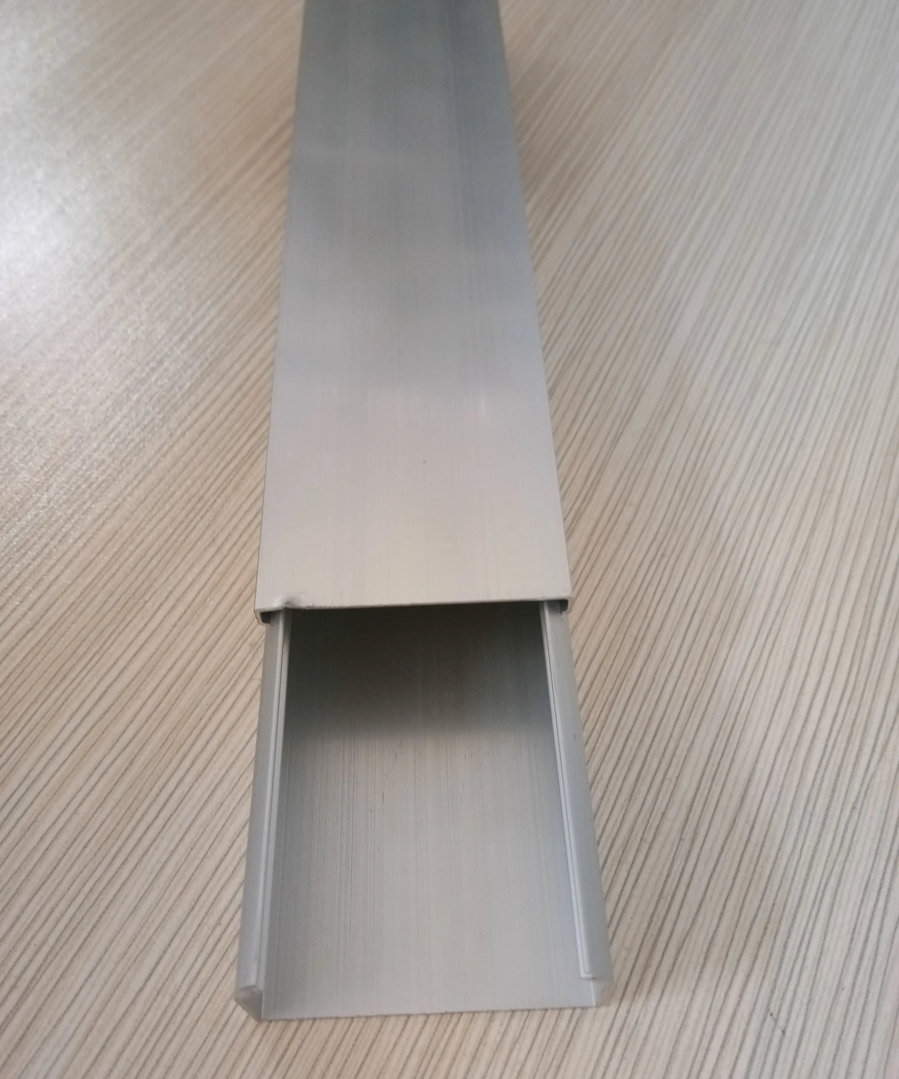 Aluminum cable trunking tray factory sale Aluminum cable ladder