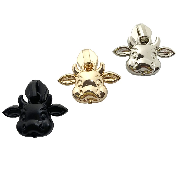 
Wholesale Low Moq Cool Made Zip Head With Lock Custom Brand Bags Charms Metal Zipper Puller 