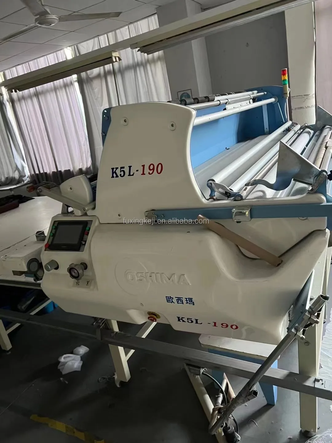 High quality Automatic Material Spreading Machine For Apparel Fabric Spreader Cloth garment industrial machine