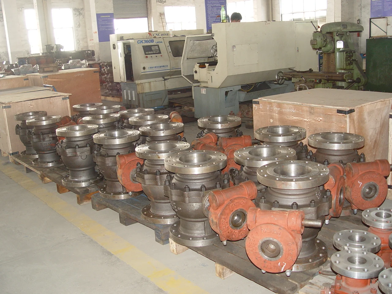 
China Factory Best Sale Steel Class150 300Lb PTFE Seat API Flange Floating Ball Valve 