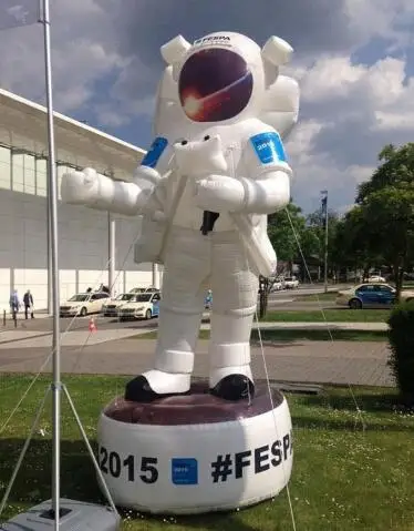 Outdoor Promotion Customized giant inflatable astronaut For Advertising