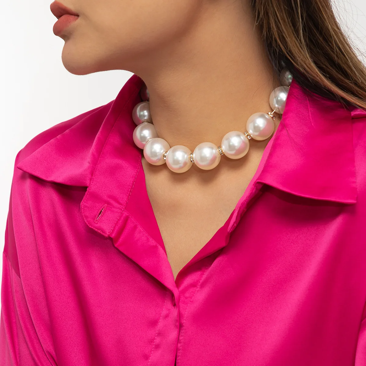 Fashion Pearl Beaded Versatile Necklace Jewelry with Personalized Rhinestone Design Imitation Pearl Necklace Jewelry