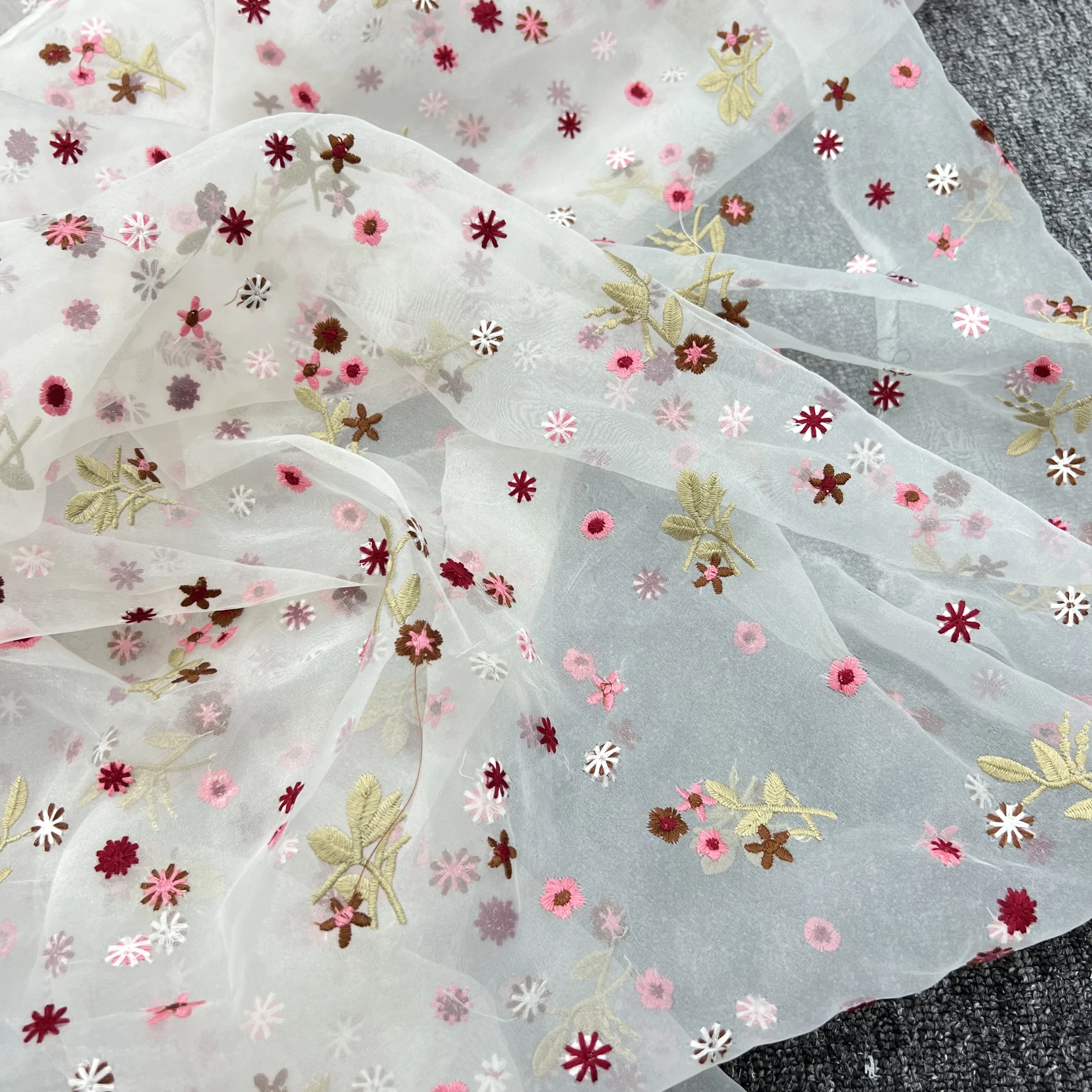 Organza soft mesh embroidery lace fabric floral embroidery mesh fabric DIY handmade clothing sewing cloth