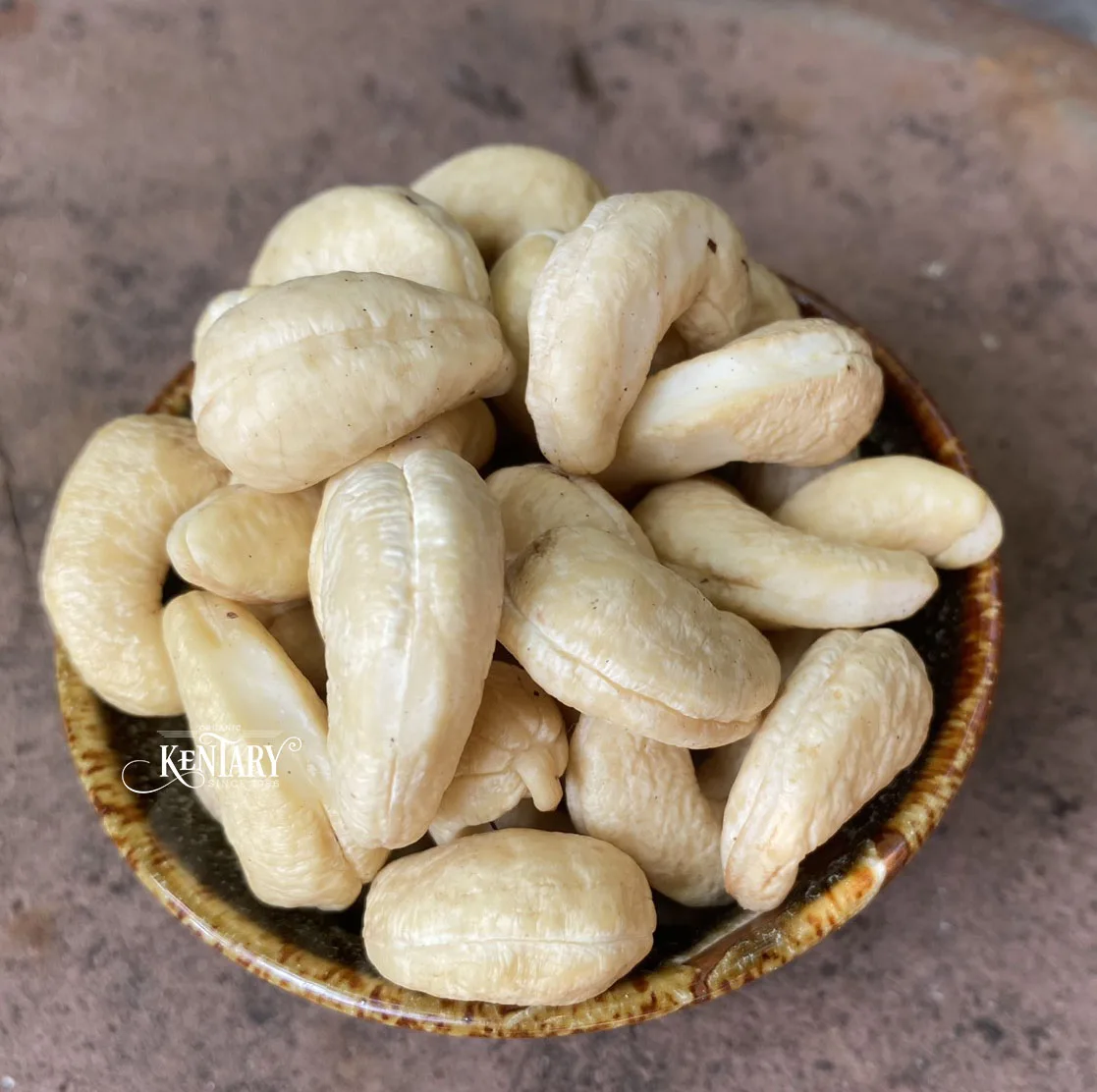 Bulk Vietnam Raw Whole Cashew Nuts W320 Best Quality Best Price Factory in Vietnam 100% Natural For Wholesale