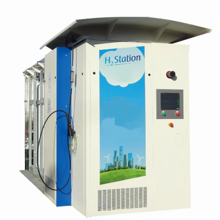 Distributed and mobile methanol hydrogenation stations Hydrogen refueling stations