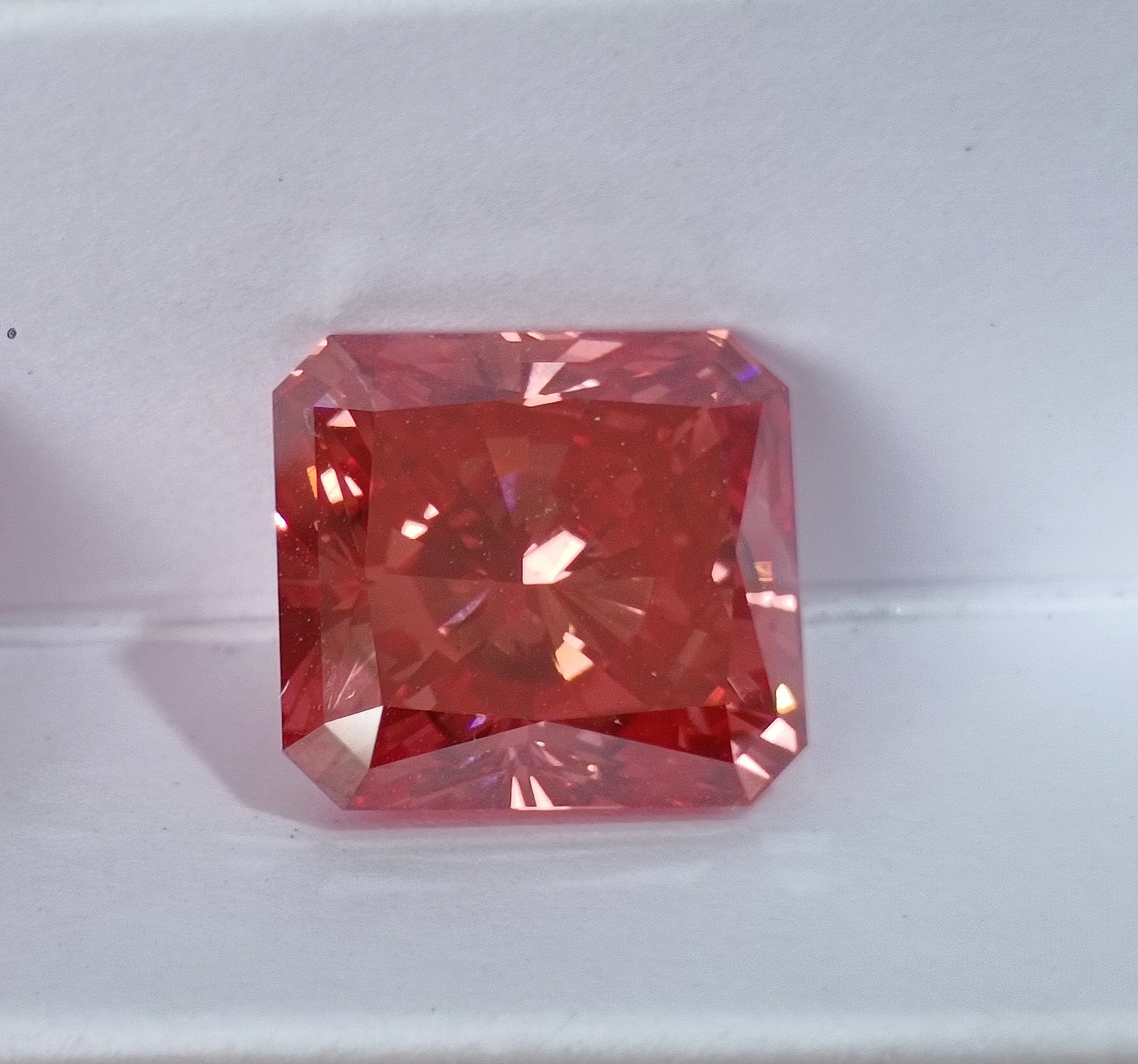 1-10carat HPHT Lab Grown IGI GIA NGTC Certified  Man Made Diamonds Red CVD Loose Lab Diamond Princess Cut Radiant Cut diamond