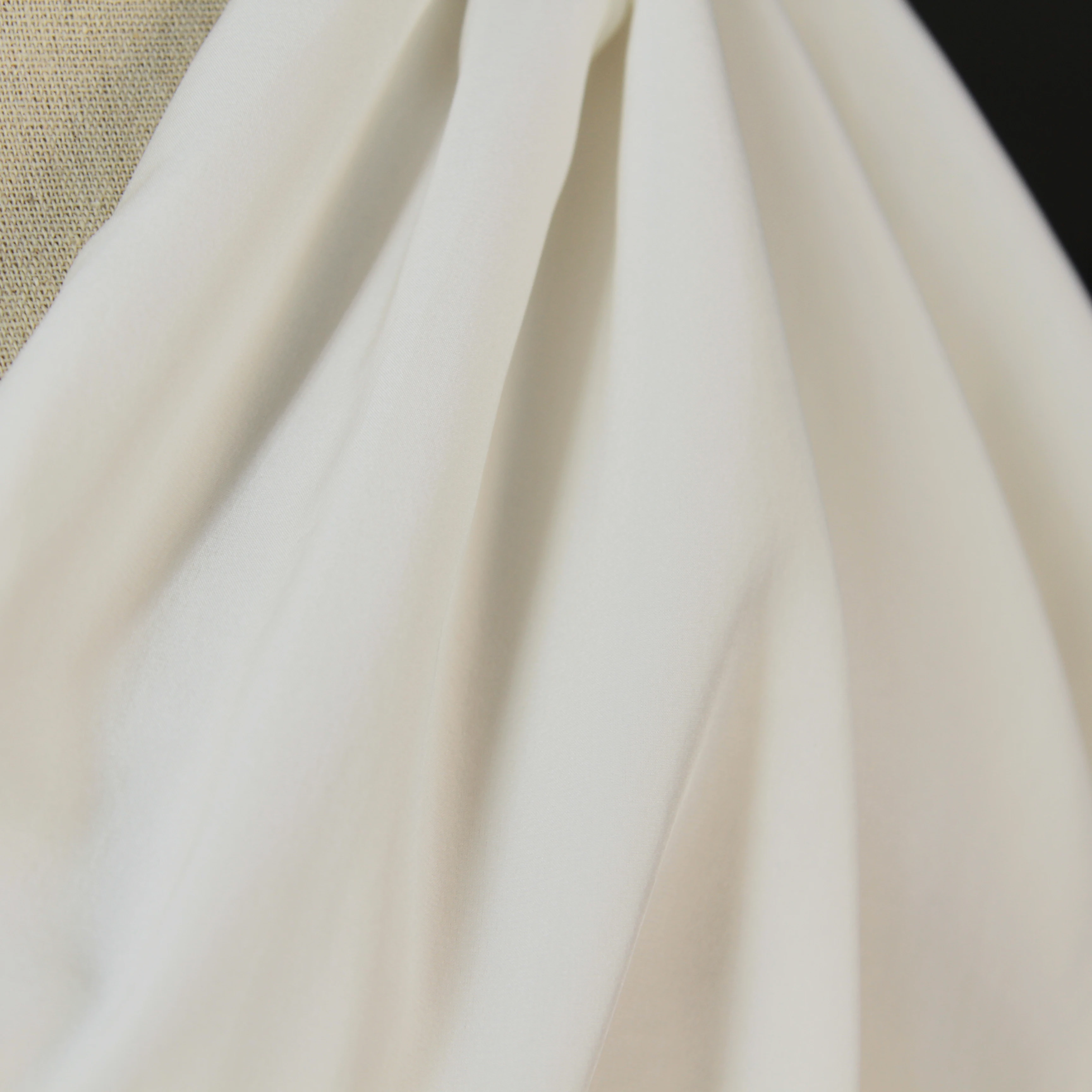 
 Оптовая продажа, 43% шелк, 57% хлопок, чистый шелк, белая шелковая ткань  