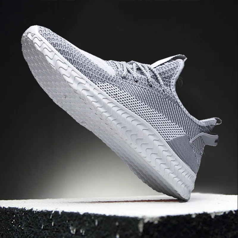 Classic fashion casual new style designs flyknited mesh running man sport shoe