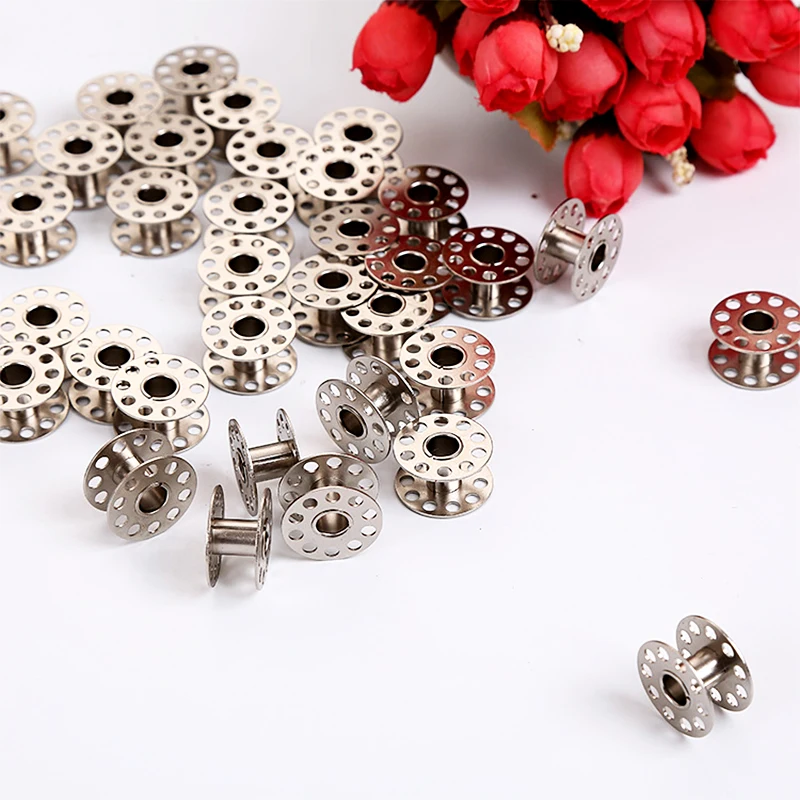 High quality sewing machine parts metal bobbins case for household sewing machine accessories