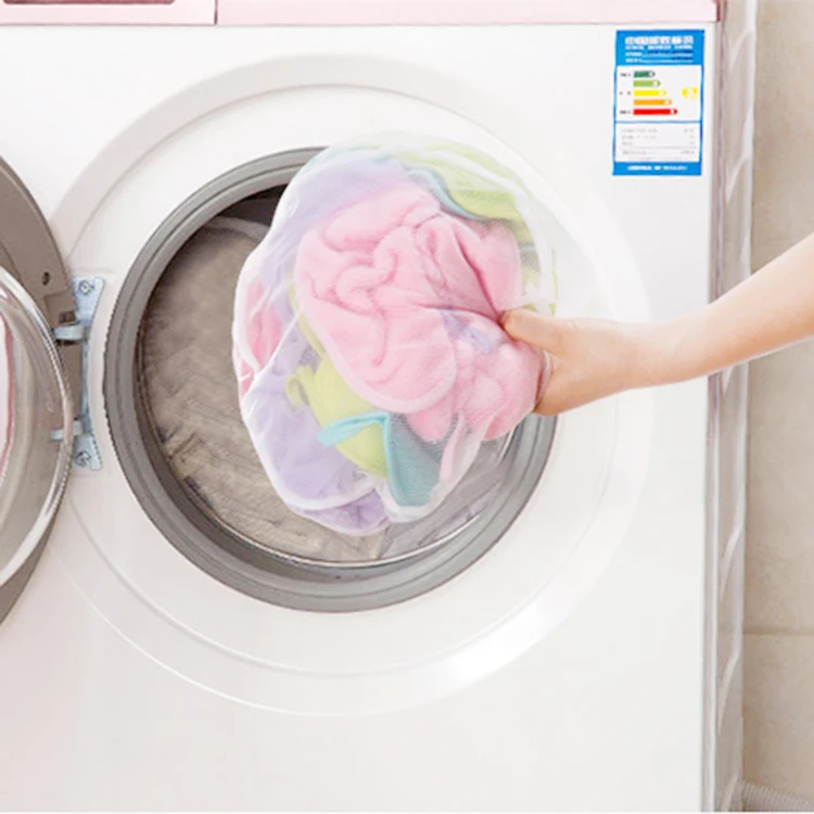 Wholesale New 2021Foldable Fine Mesh Net Washing Underwear Drawstring Polyester Laundry Bag