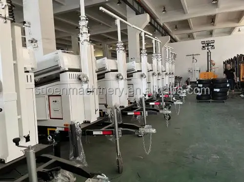 Hot 4KW new design  hydraulic solar panel  storage power house solar trailer