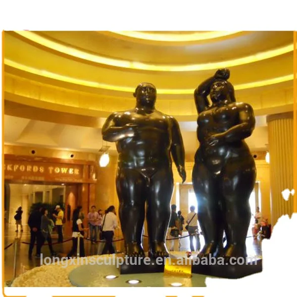 park decor metal casting statue Fernando Botero famous artwork bronze sitting men sculpture