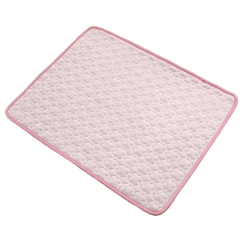 
Wholesale new four leaf clover cool feeling pad dog cat sleeping cooling pet cool pad 