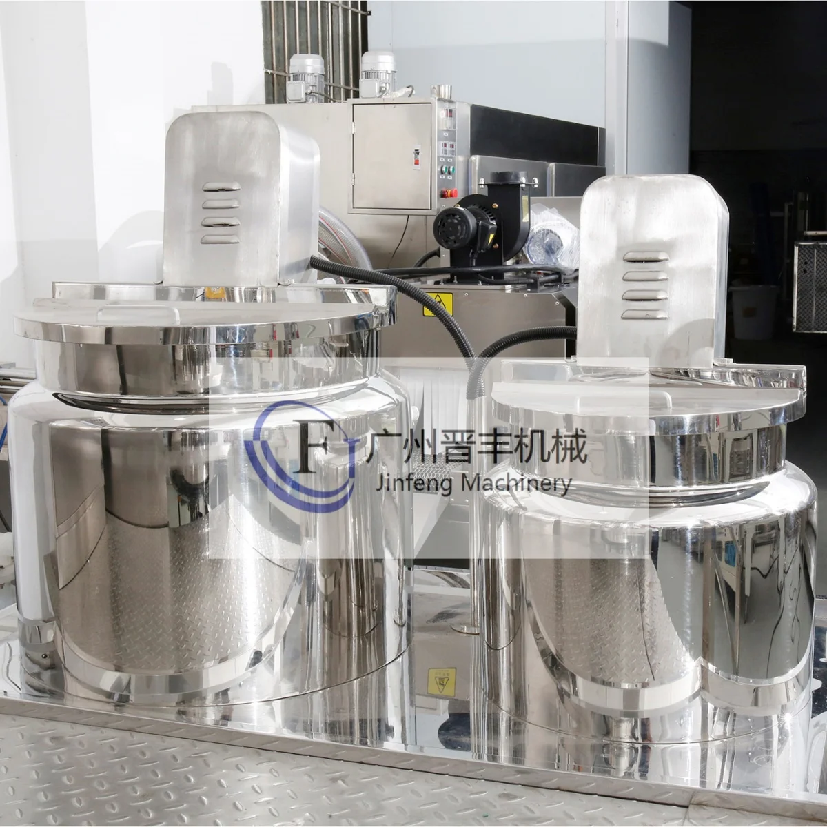Jinfeng Hot Seller High Quality Hydraulic Lifting Vacuum Emulsifier Mixer For Cosmetics Market