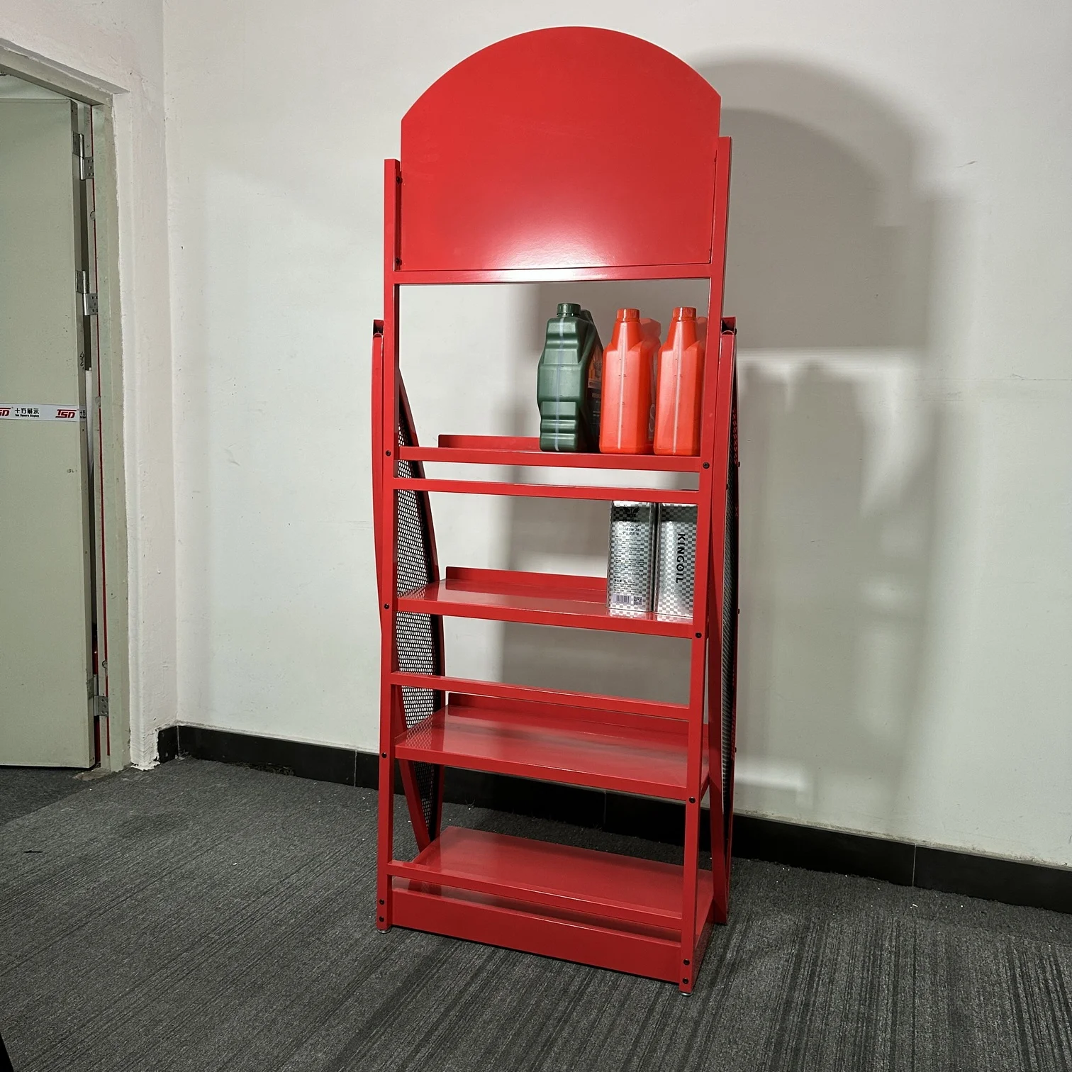 Custom Floor Standing Metal Auto Engine Motor Lubricating Oil Display Shelf Stand Rack