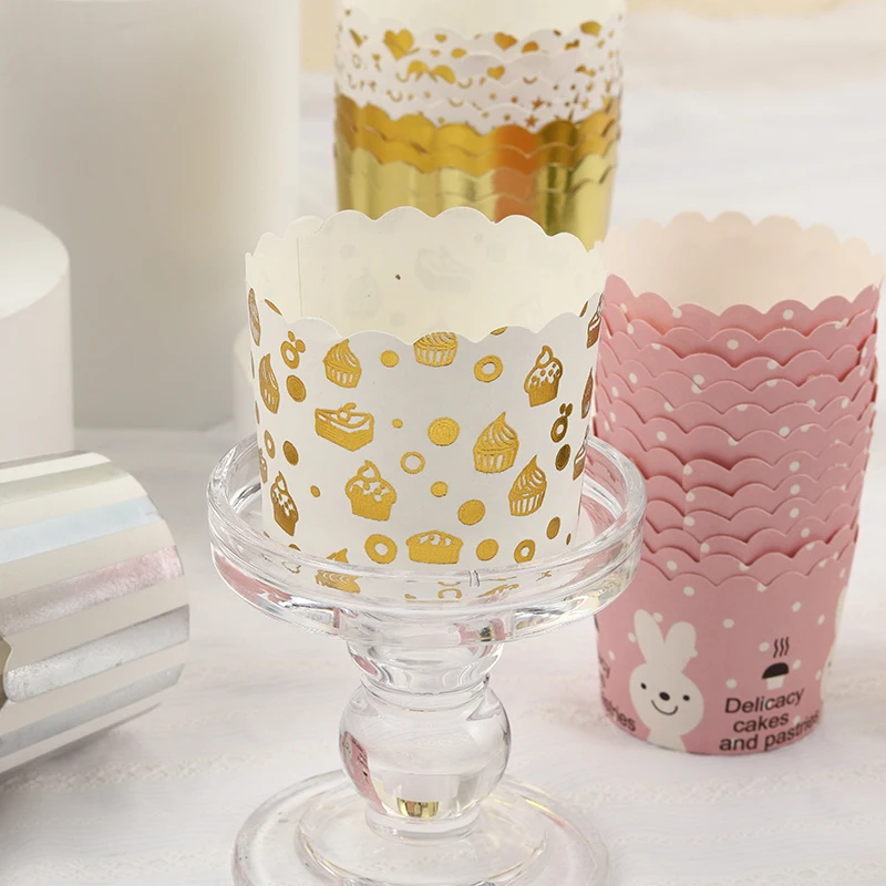 Turquoise Chevron Scollaped High temperature baking cups