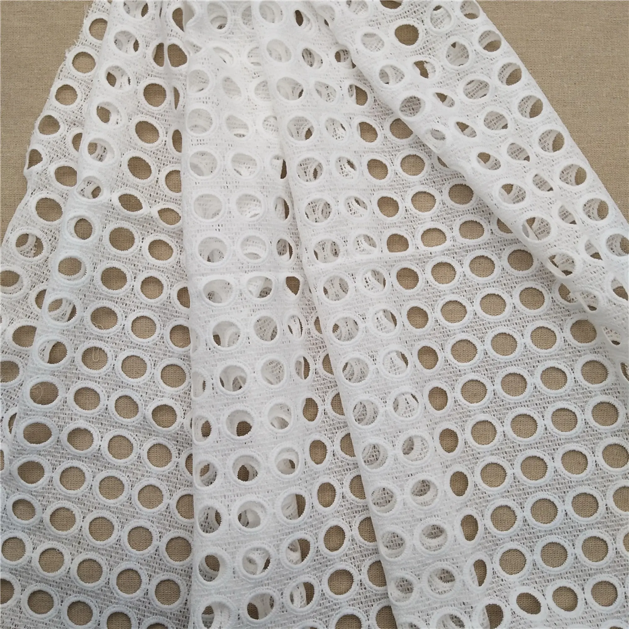 Latest Cheaper Swiss Lace African Water Soluble Cord Lace Fabric african White Milk silk Cotton Nigerian Party Guipure Fabric