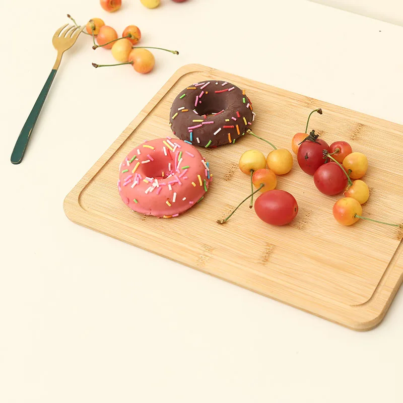 Heavy Duty Round Wholesale Bamboo Cutting Wood Breakfast Board With Handle