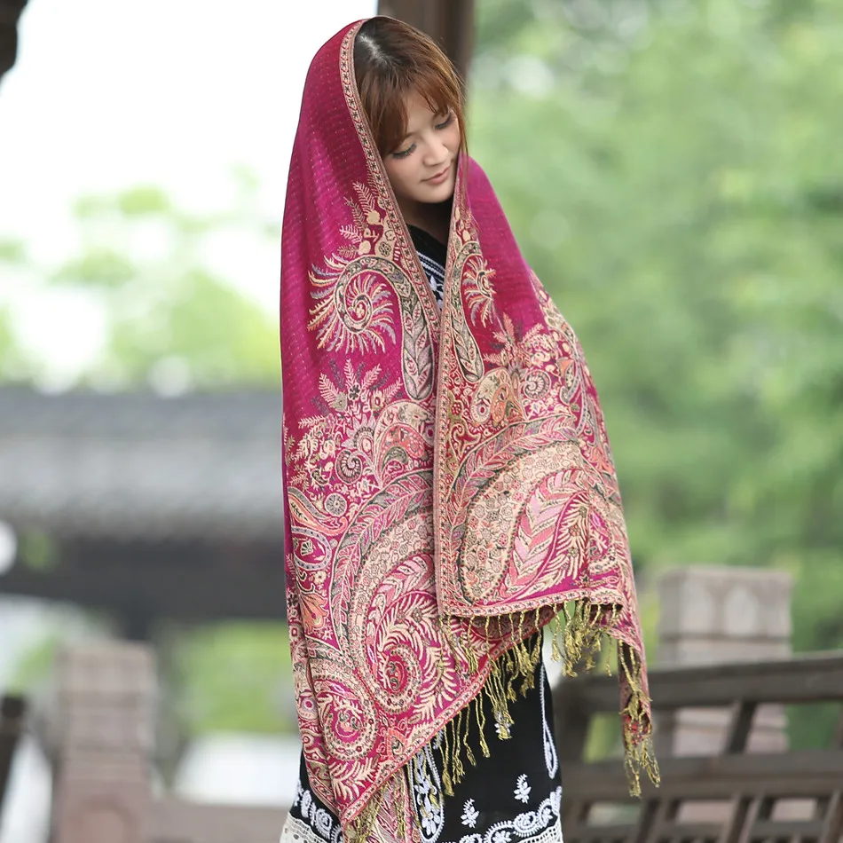 Poncho Scarves Manufacturer Wholesale Retro Fringe Jacquard Wrap Shawl With Phoenix Flower