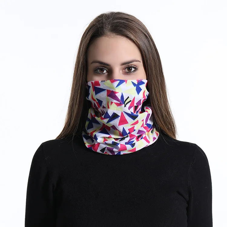 Wholesale Custom Design Printed Logo Buffs Seamless Tube Tubular Bandana Scarf Face Cover Neck Gaiter For Sports