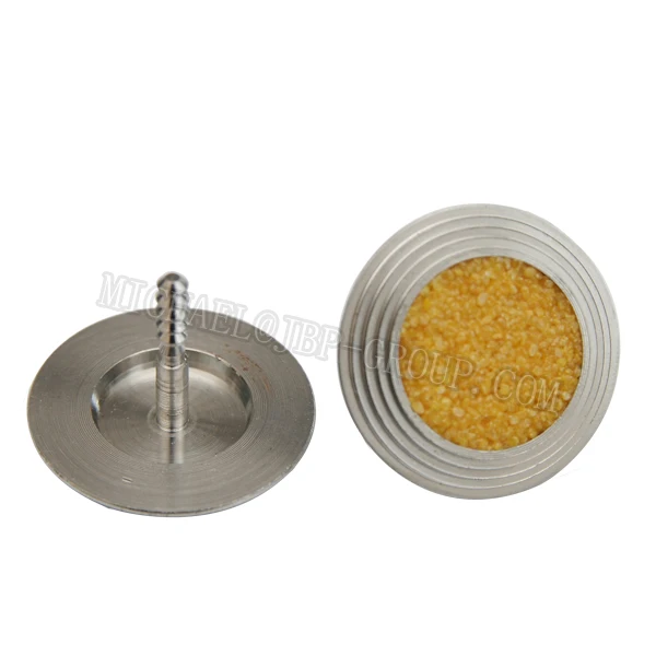 Сфера бизнеса тротуары железнодорожных станций тактильные направляющих блоков пешеходных переходов по направлению кирпичей для мощения, Тактильные шпильки