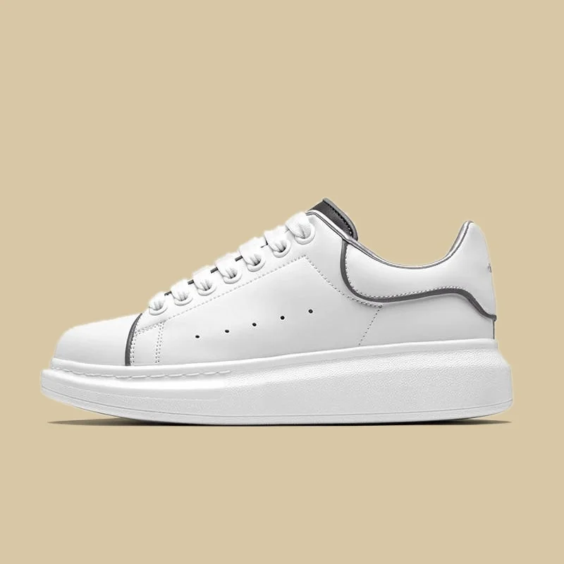 Classic all-match sneakers with thick soles and height-enhancing design fashionable and comfortable travel casual sneakers