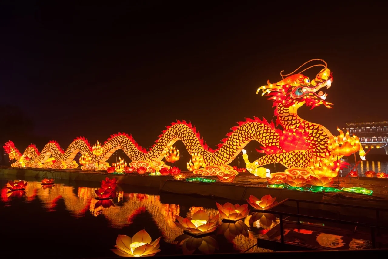 Traditional Festive Lanterns Dragon Motif Lights Animal Amusement Park Christmas Decoration Supplies Outdoors