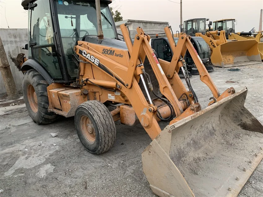 Небольшой экскаватор-погрузчик по хорошей цене, 580 м