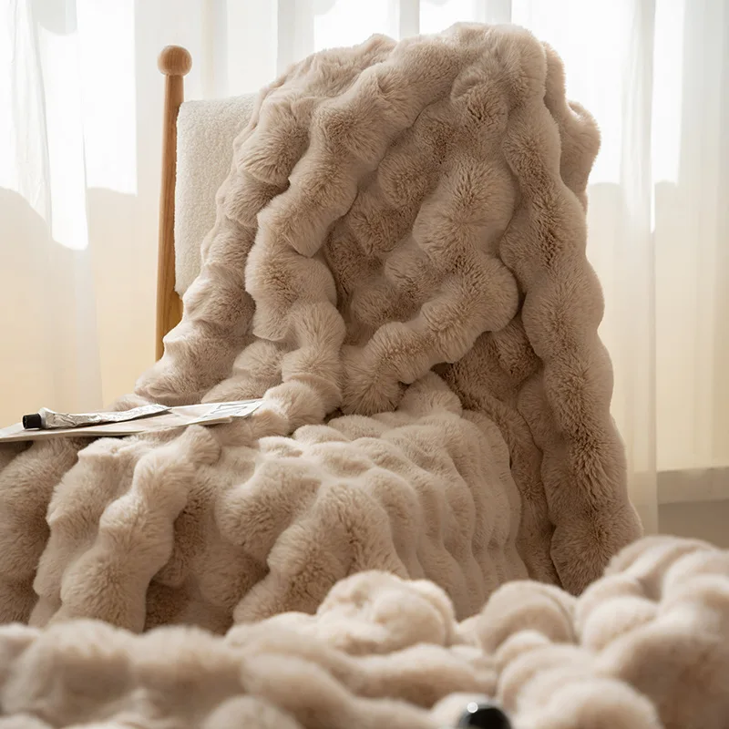 Bubble Rabbit Faux Fur Throw Blanket for Couch Bed Fluffy Soft Plush Blanket for Sofa Thick Heavy Warm Cute Bubble Furry Blanket