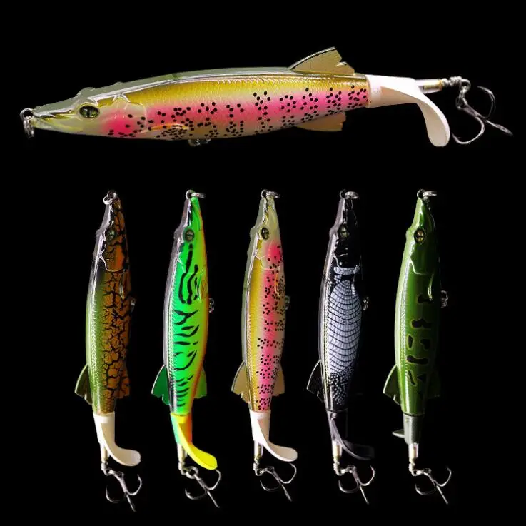 New Lure Set Tractor Rotating Fishing Bait 5pcs / Set Hard lure 13.5cm 15.4g Fishing Tackle Kit