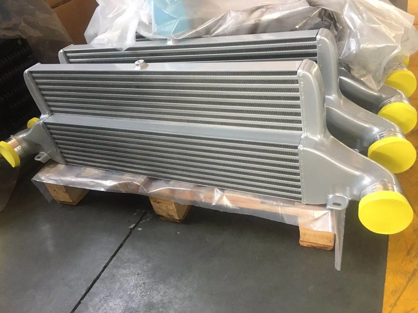 Performance Car Air to Air Cooling MK7 Intercooler for Ford Fiesta ST Mk7 ST180 ST200