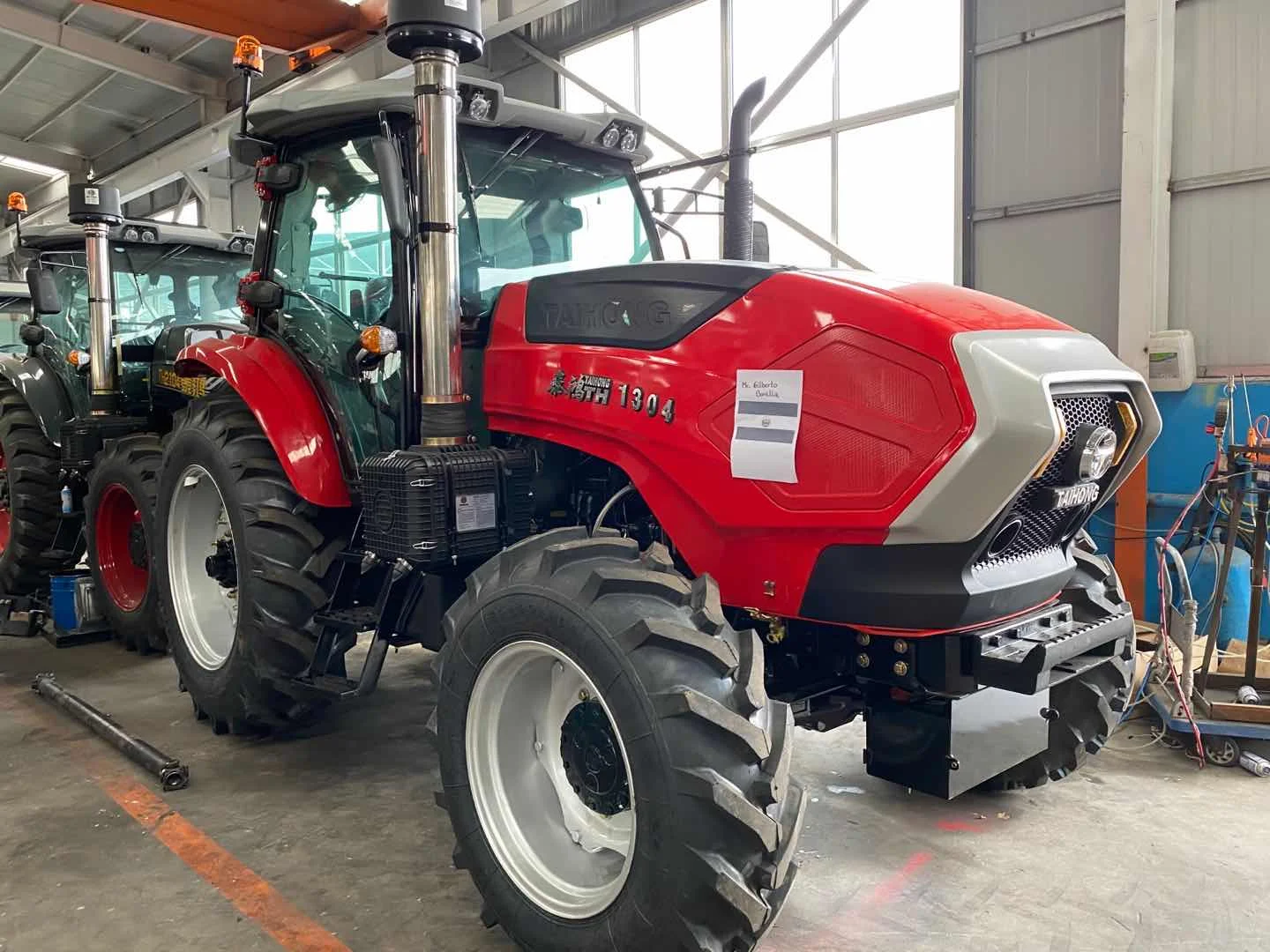 90HP Tractors Track Excavator Loader Crawler Hydraulic Digger  Massey Ferguson KUBOTA Tractor