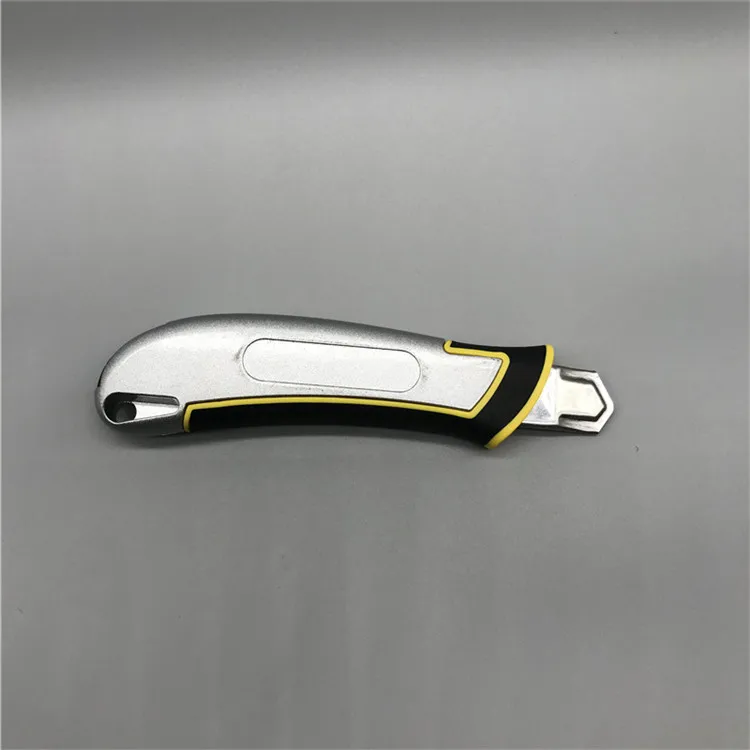 Slivery aluminium alloy handle sliding blade snap off utility safe knife 18mm