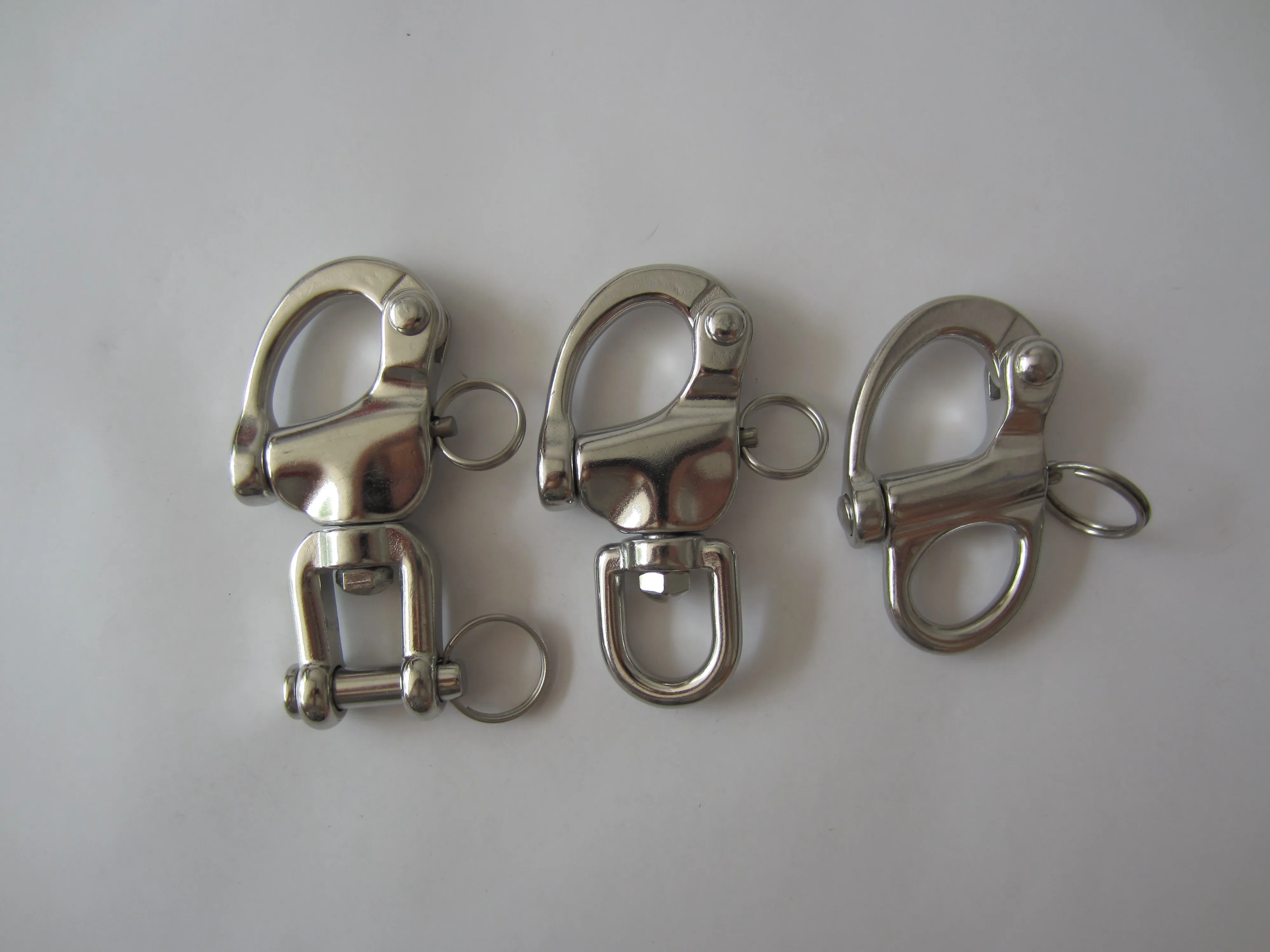 
Stainless steel European type Bow shackle for marine and industrial rigging aplications 
