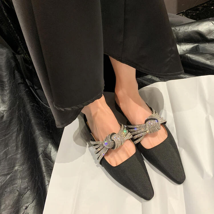 XINZI RAIN 2023 Fashion Casual Flat Shoes Custom Logo Flat Heel Women Mule Shoes For Ladies With Twist Rhinestone Strap