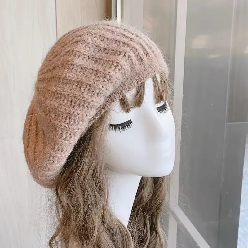 2025 Factory New Design Winter Warm Wool Beret Cap Free Size White Hat Soft Sweet Lovely Solid Color Wool Beret for Parties