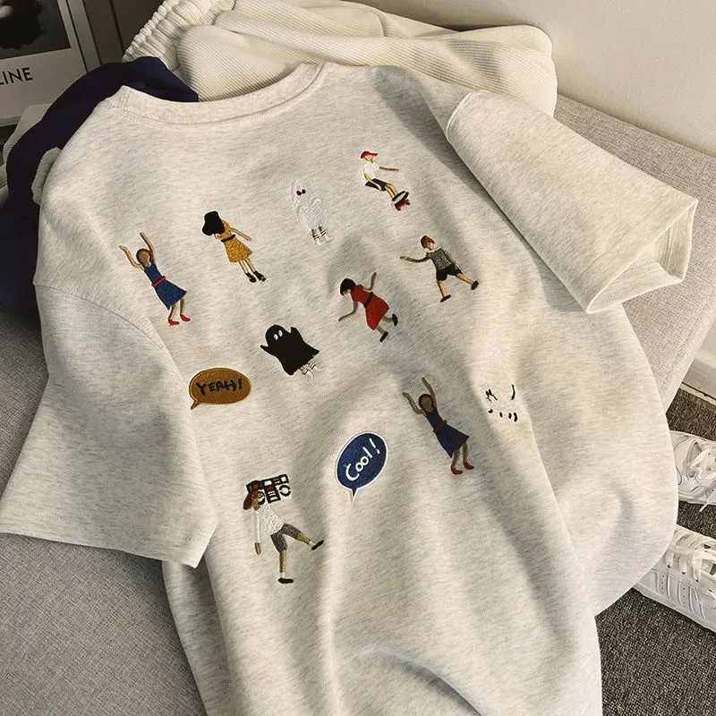 High Quality 100% Cotton 200 gsm Unisex Slim-Fit O-Neck Tshirt Custom 3D Embossed Sporty Design for Men