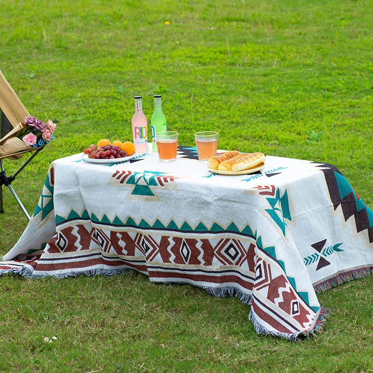 Outdoor Portable Hot Sale Outdoor Blanket Beach Bbq Customized Picnic Blanket Padded Recycled Picnic camping  Blanket mat