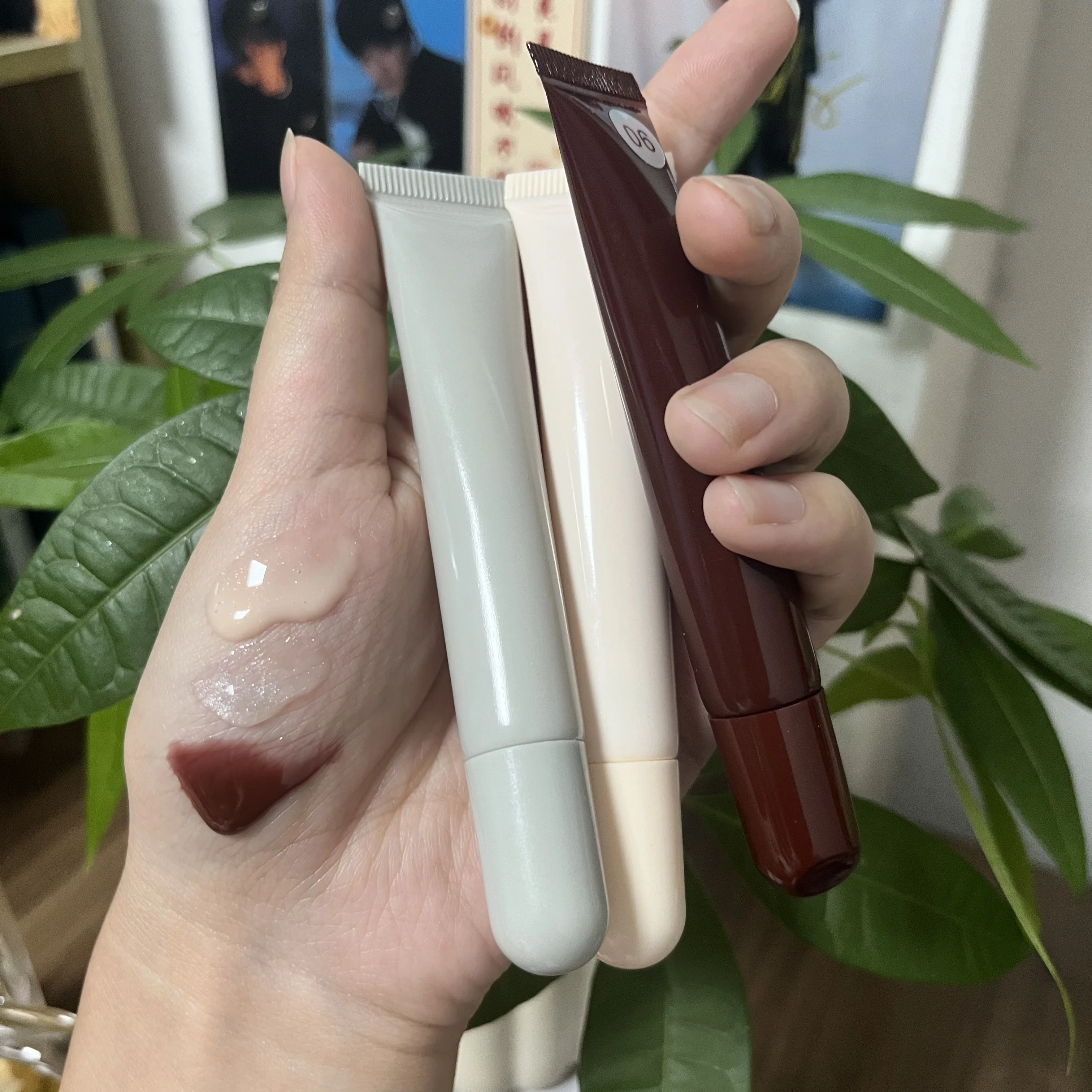 High Pigmented 8 Colors Wholesale Cosmetics Shiny Liquid Lip Gloss Waterproof Moisturizing Lipgloss Makeup