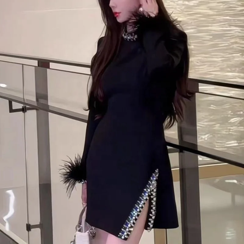 Black Party Dress Dingdiamond Dress 2023 Autumn New Slim Fit Split Short Feather Decorative Skirt