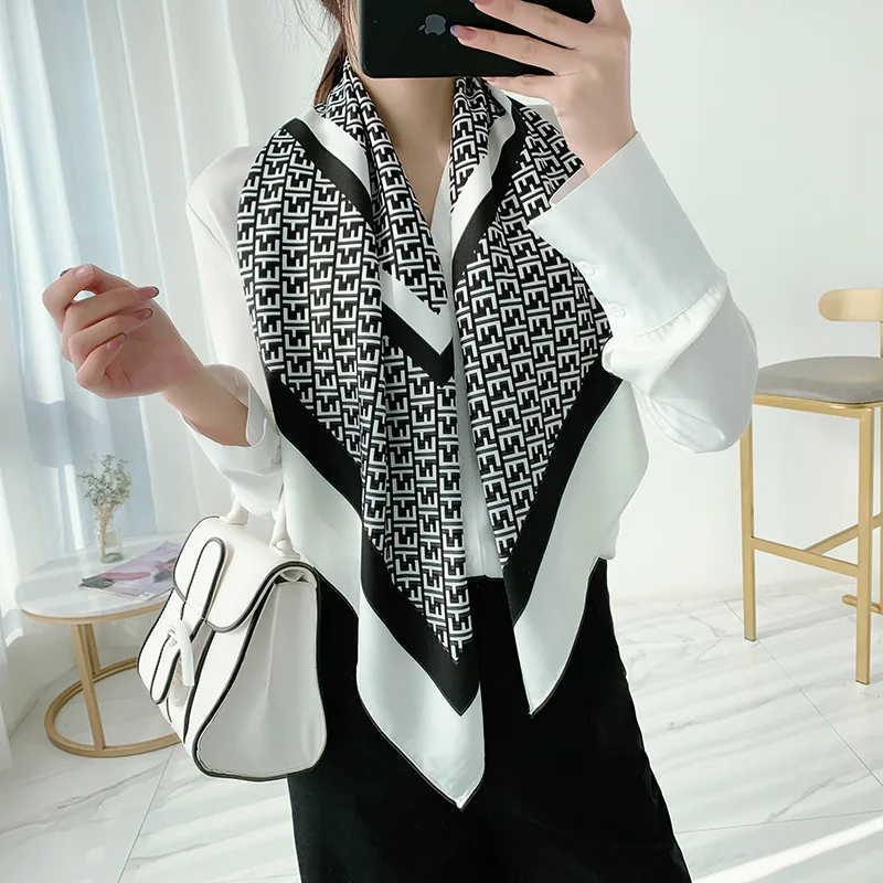 Custom Made Print Your Own Graceful Ladies Party Vintage Square Silk Scarves Satin Silk Scarf