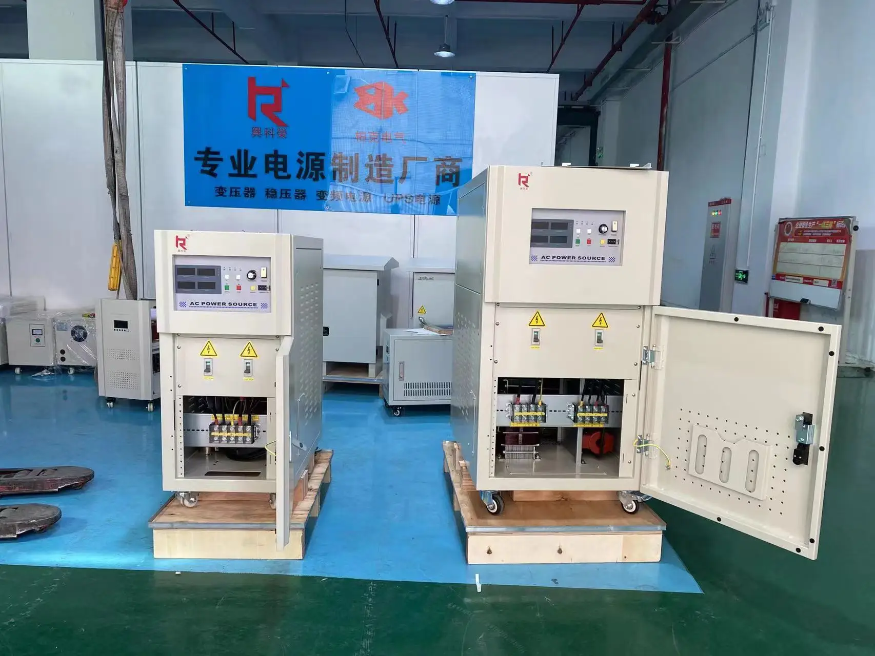 XKR Brand Water Pump Static Frequency Converter 50Hz to 60Hz 10kva